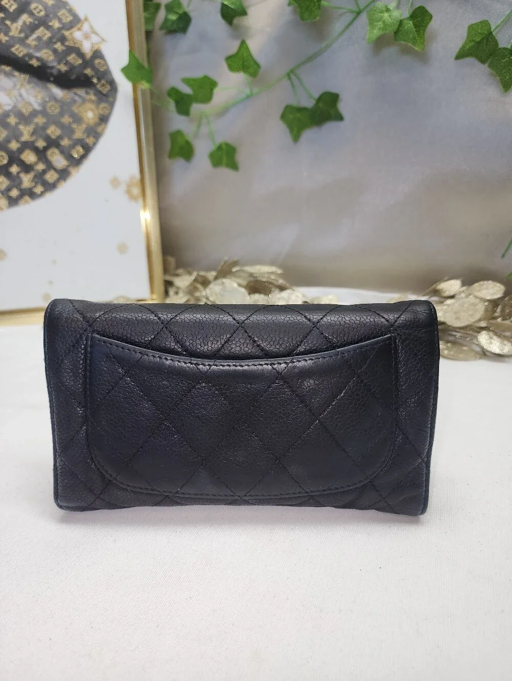 Authentic Chanel Caviar Leather Flap Card Wallet W/ COA